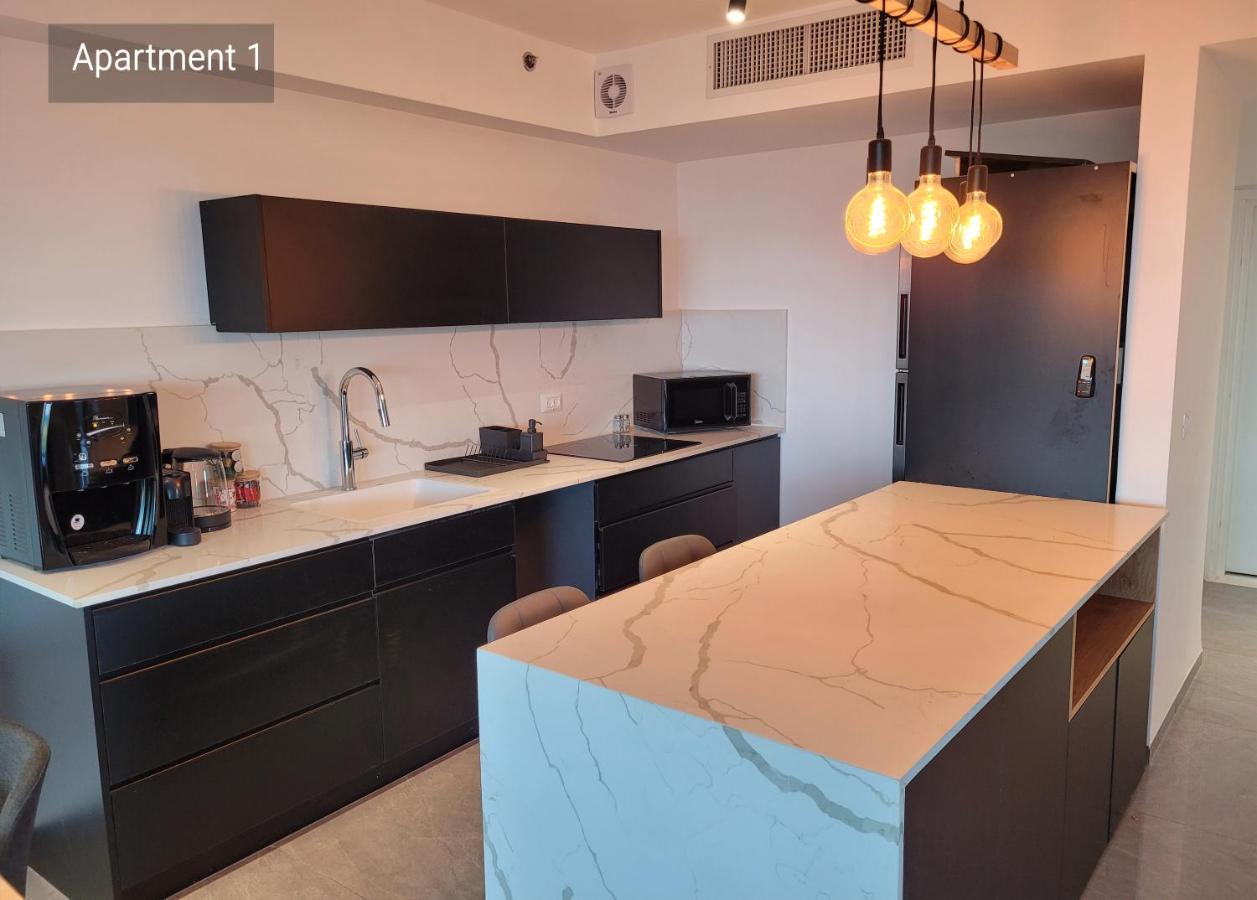Yalarent C Kinneret Hotel Apartments มิกดาล ภายนอก รูปภาพ
