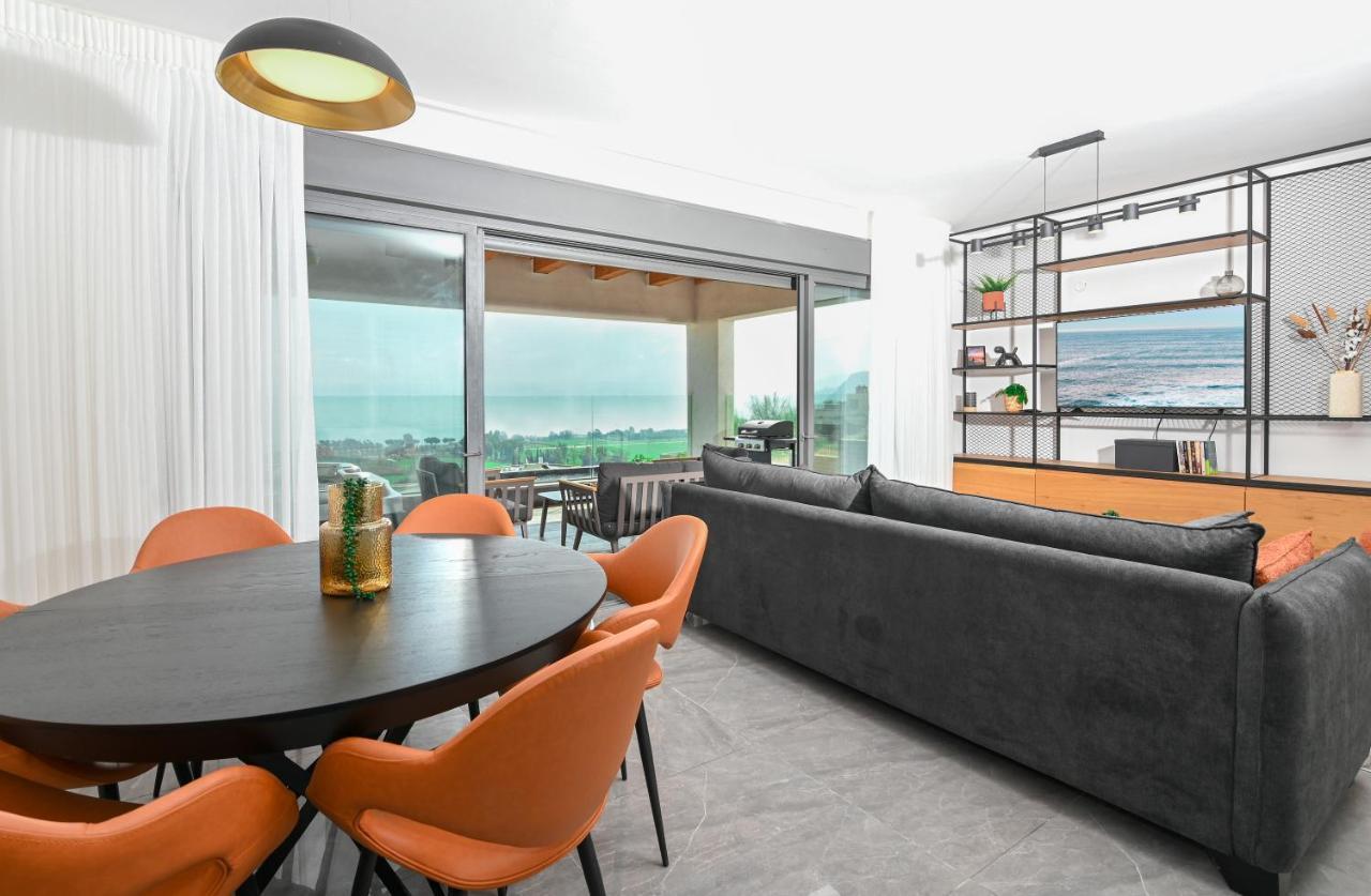 Yalarent C Kinneret Hotel Apartments มิกดาล ภายนอก รูปภาพ