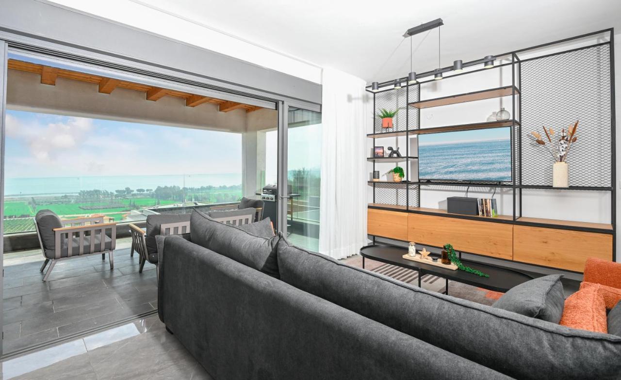 Yalarent C Kinneret Hotel Apartments มิกดาล ภายนอก รูปภาพ