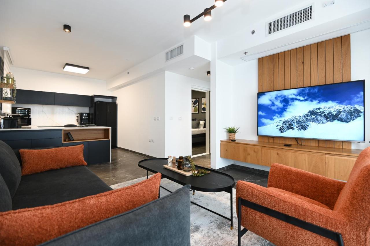 Yalarent C Kinneret Hotel Apartments มิกดาล ภายนอก รูปภาพ