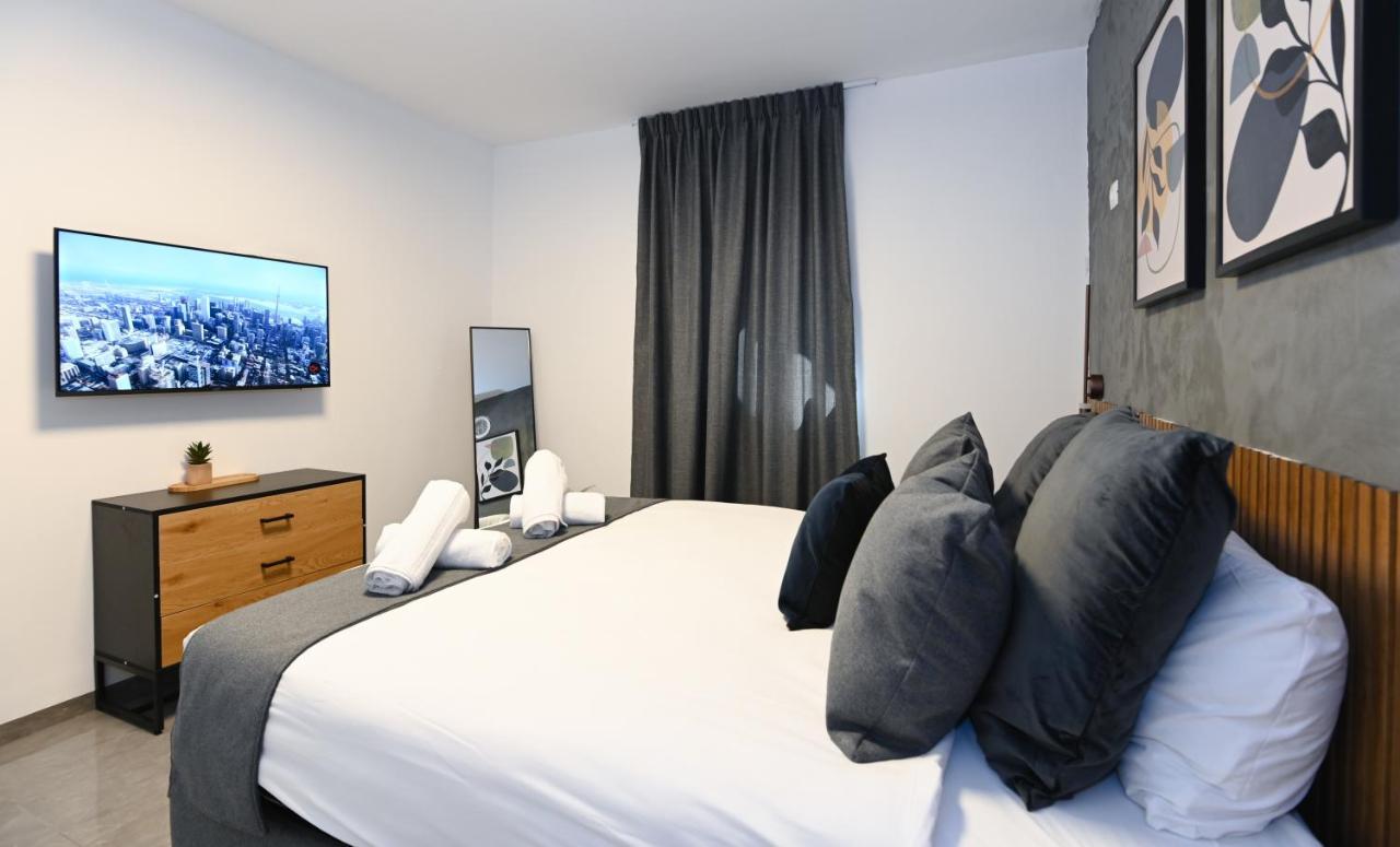 Yalarent C Kinneret Hotel Apartments มิกดาล ภายนอก รูปภาพ