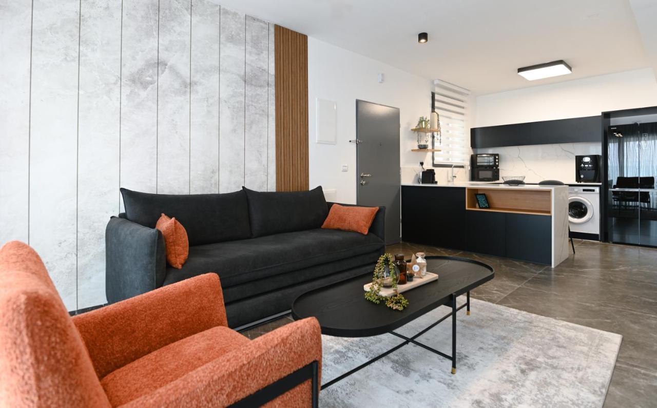Yalarent C Kinneret Hotel Apartments มิกดาล ภายนอก รูปภาพ