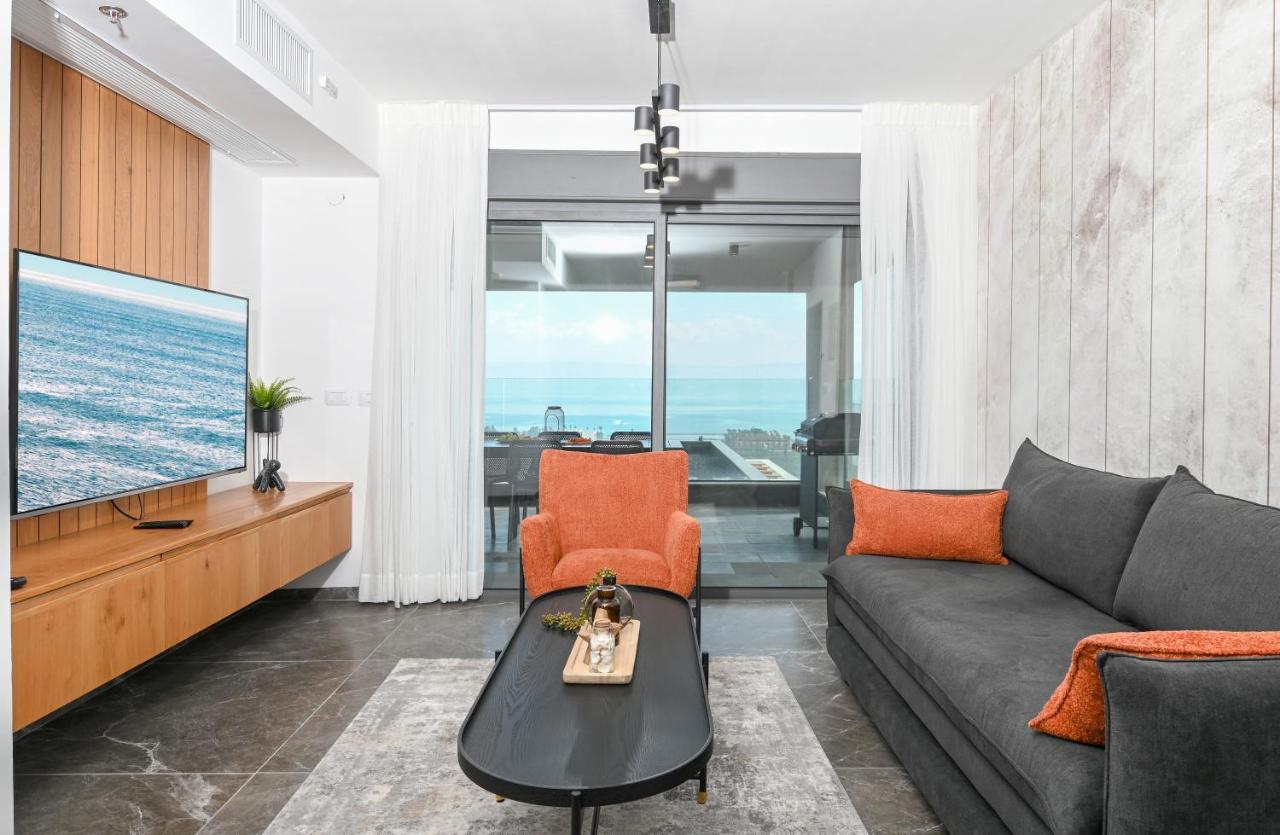 Yalarent C Kinneret Hotel Apartments มิกดาล ภายนอก รูปภาพ