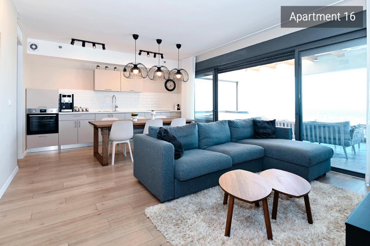 Yalarent C Kinneret Hotel Apartments มิกดาล ภายนอก รูปภาพ